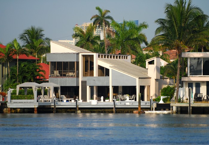 Large-Mansions-Key-West-FL