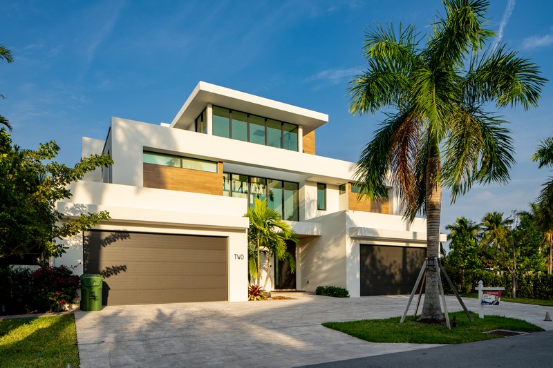 Modern-Mansion-Sarasota-FL
