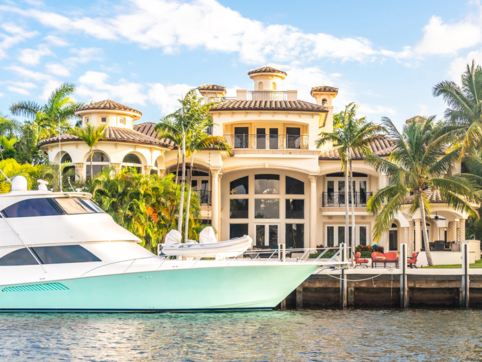 Waterfront-Mansions-Miami-FL